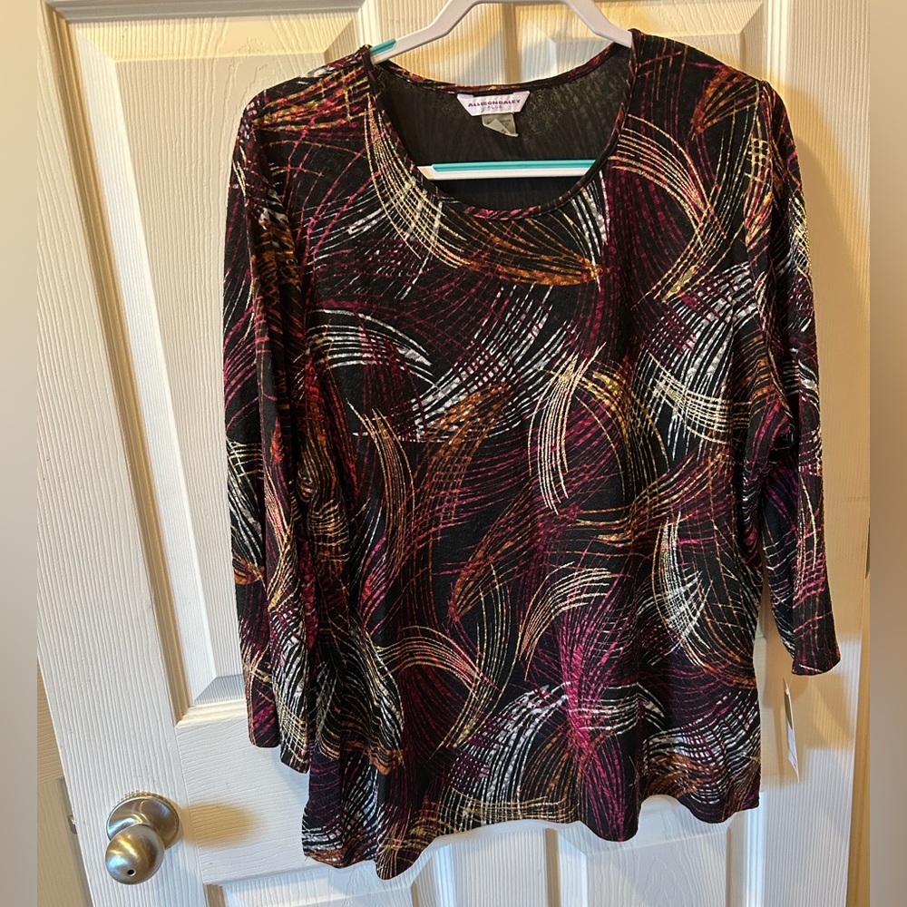 Allison Daley Plus 2X Black, Gold and Red Swirl Long Sleeve Top NWT